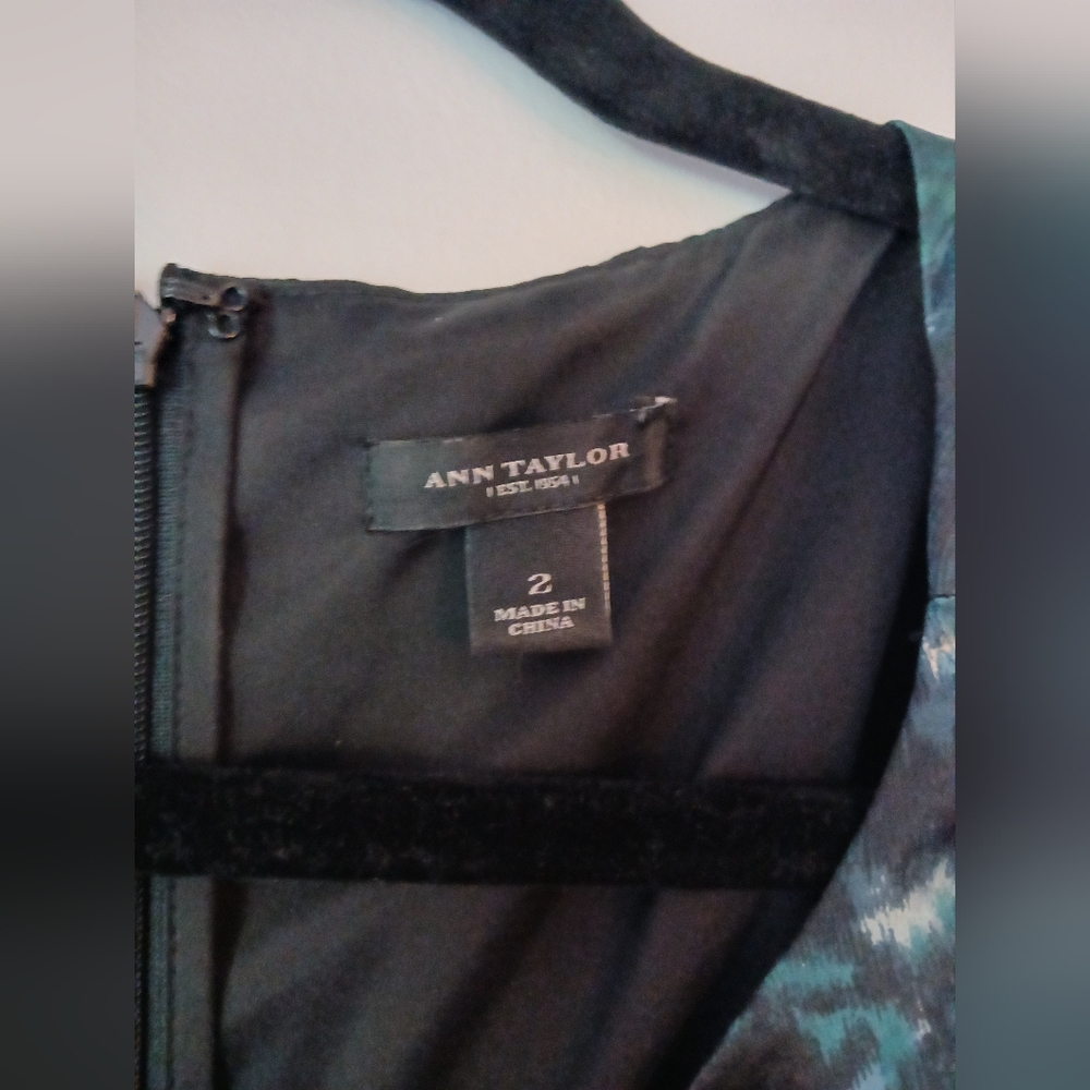 Ann Taylor Blue Black Floral Art Silk Satin Blouse Work Cocktail Dress- 2 - Picture 7 of 12